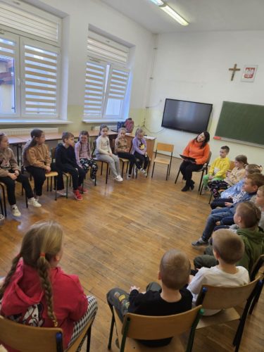 PROJEKT: Z BRATKIEM CZYTANIE