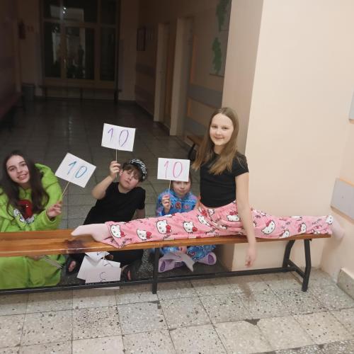 Noc w szkole