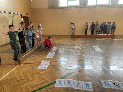 Ogólnopolska akcja bicia rekordu Polsku jednoczesnego grania w grę Rummikub