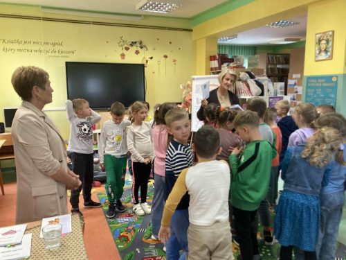 OGÓLNOPOLSKI DZIEŃ GŁOŚNEGO CZYTANIA – SPOTKANIE AUTORSKIE