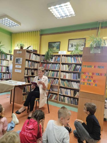 OGÓLNOPOLSKI DZIEŃ GŁOŚNEGO CZYTANIA – SPOTKANIE AUTORSKIE