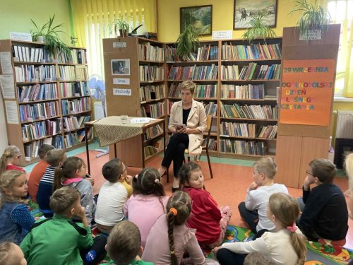 OGÓLNOPOLSKI DZIEŃ GŁOŚNEGO CZYTANIA – SPOTKANIE AUTORSKIE